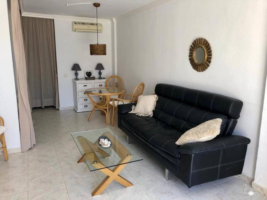 Beautiful On The Torrox-costa Boulevard! Appartamento