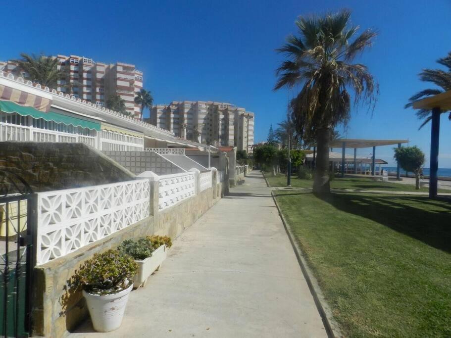 Beautiful On The Torrox-costa Boulevard! Appartamento Málaga